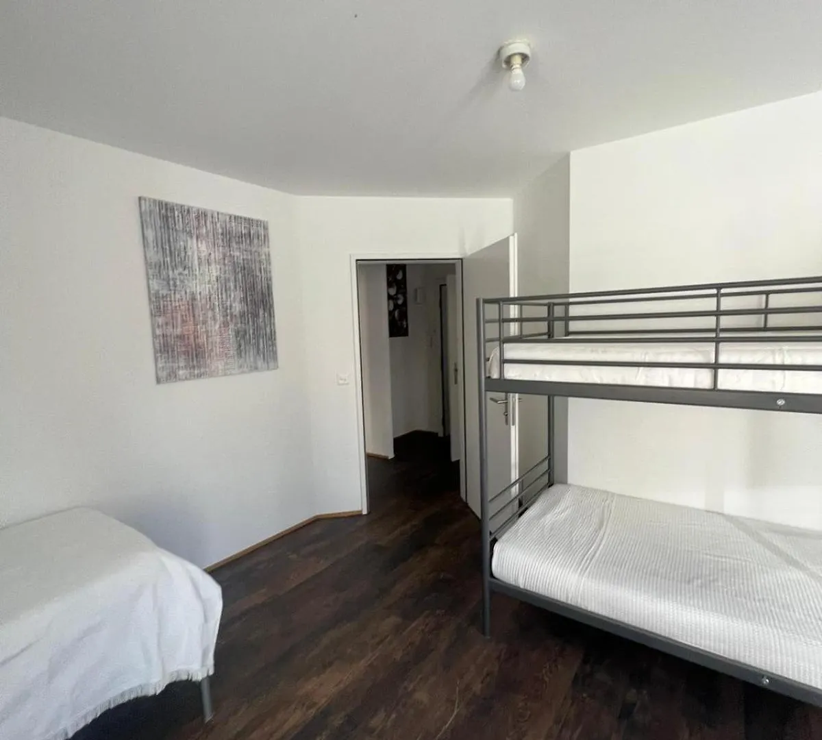 Hostel Basel-Stadt Gundeldingen Zimmer 404,